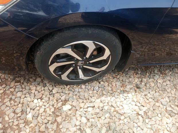 Honda Accord 2016 Blue