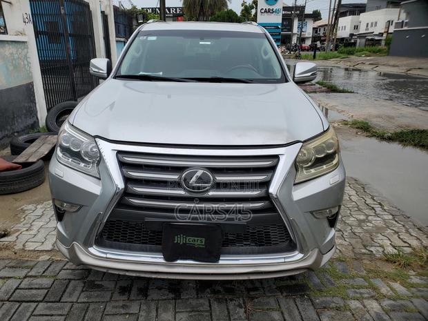 Lexus GX 2019 Silver
