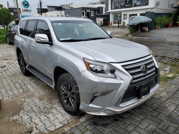 Lexus GX 2019 Silver