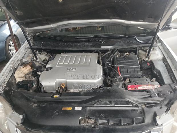 Toyota Avalon XLS 2006 Silver