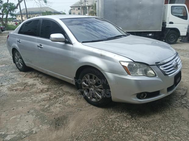 Toyota Avalon XLS 2006 Silver