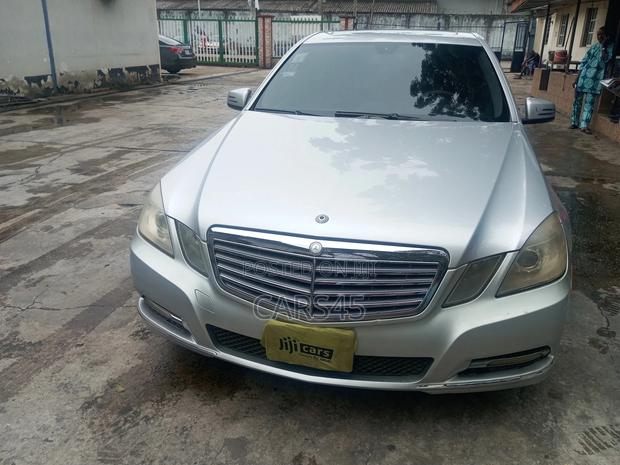 Mercedes-Benz E350 2010 Silver