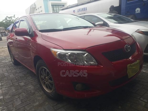Toyota Corolla 2010 Red
