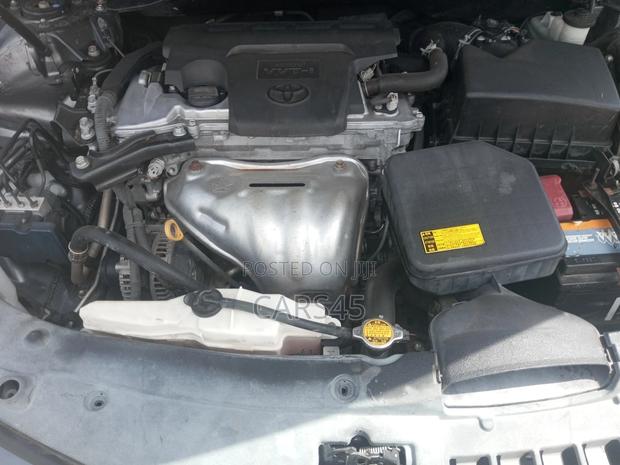 Toyota Camry 2012 Gray