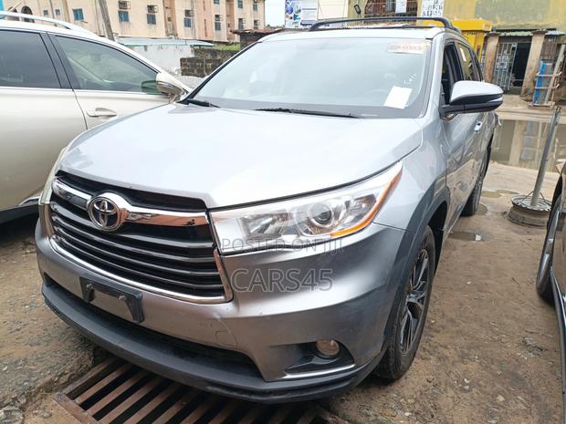 Toyota Highlander 2016 Gray