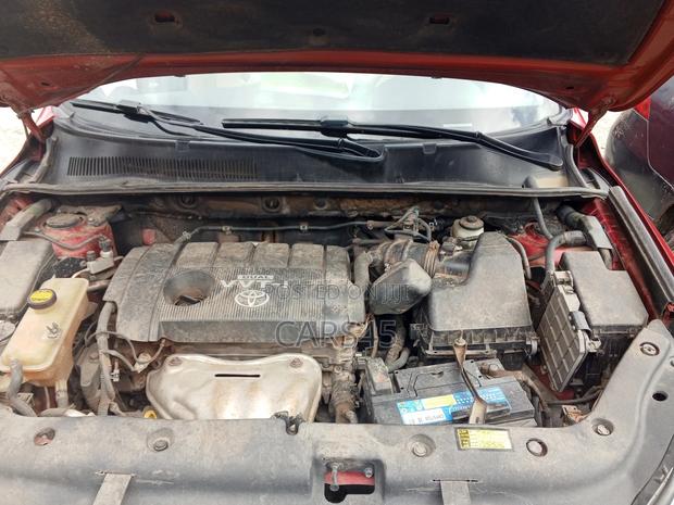 Toyota RAV4 2.5 4x4 2010 Red