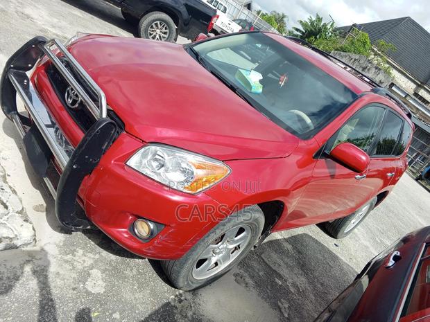 Toyota RAV4 2.5 4x4 2010 Red