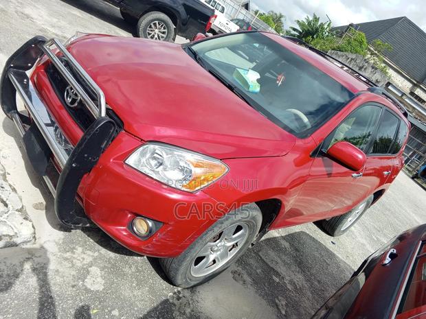 Toyota RAV4 2.5 4x4 2010 Red