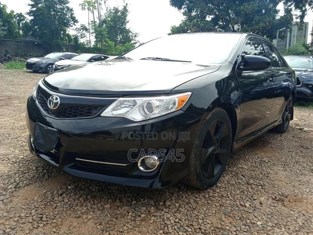 Toyota Camry 2012 Black