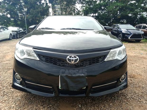 Toyota Camry 2012 Black