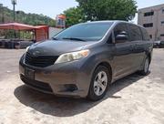 Toyota Sienna 2012 Gray for sale