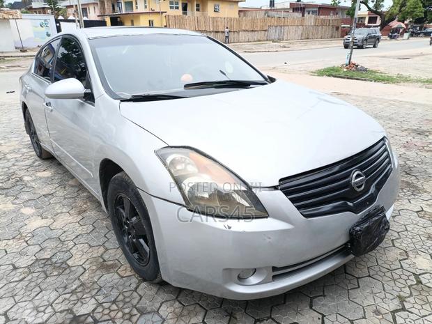 Nissan Altima 2008 Silver