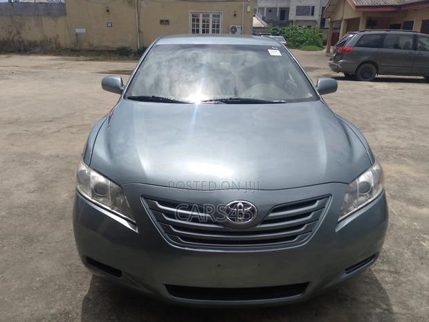 Toyota Camry 2009 Green
