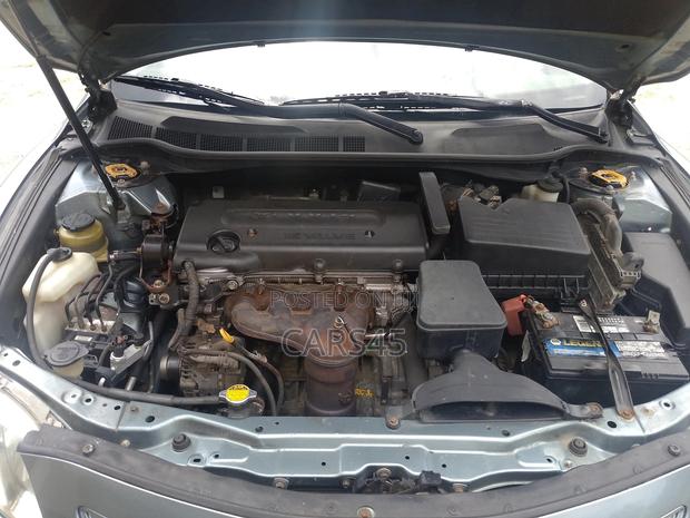 Toyota Camry 2009 Green