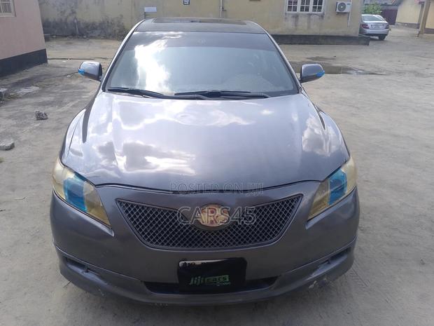 Toyota Camry 2008 Gray