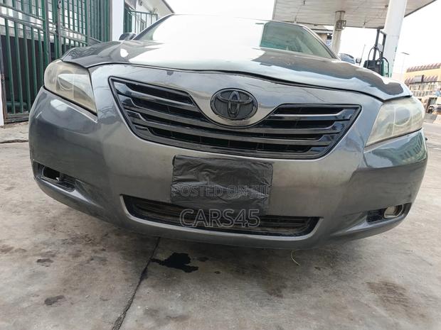 Toyota Camry 2007 Gray