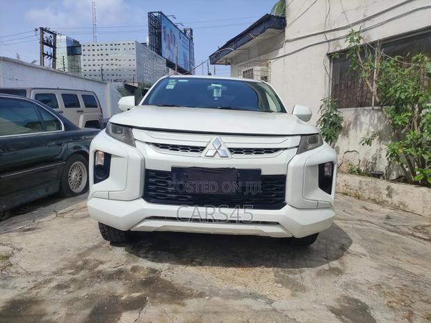 Mitsubishi L200 2020 White