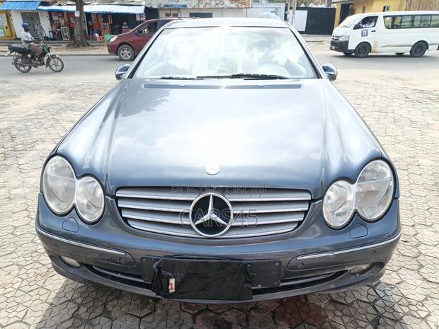 Mercedes-Benz CLK 2001 Silver