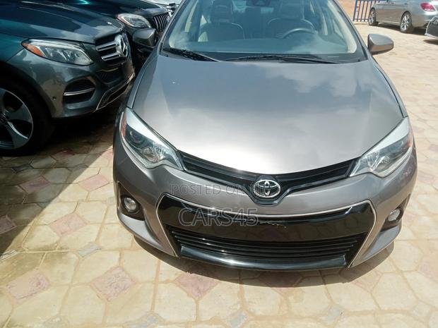 Toyota Corolla 2014 Gray