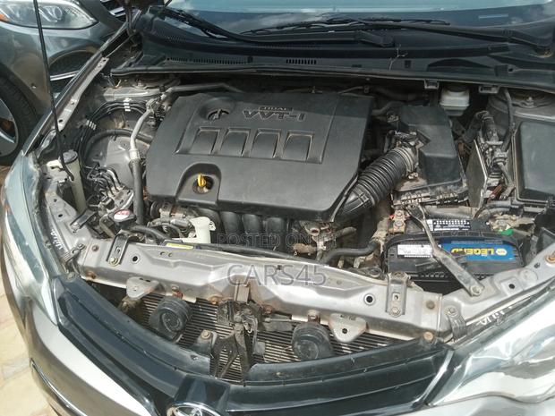 Toyota Corolla 2014 Gray