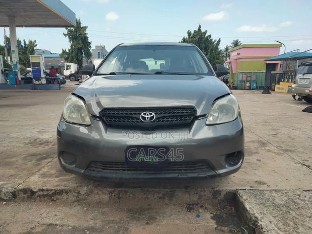 Toyota Matrix 2006 Gray