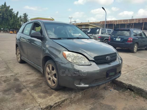 Toyota Matrix 2006 Gray