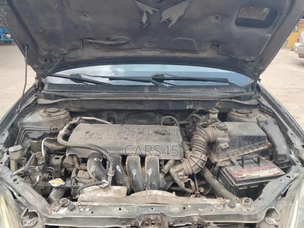 Toyota Matrix 2006 Gray