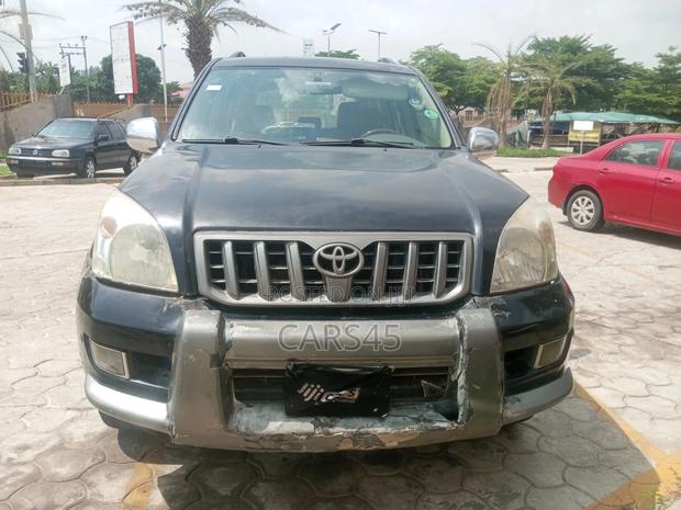 Toyota Land Cruiser Prado 2009 Black