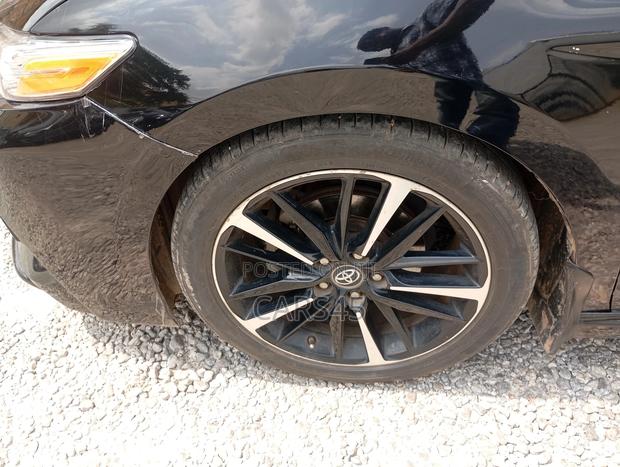 Toyota Camry 2018 Black