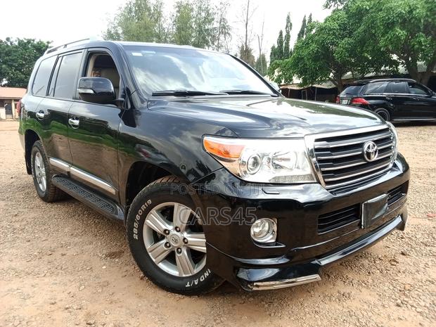 Toyota Land Cruiser 2014 Black