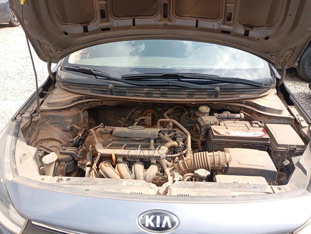 Kia Rio 2018 Gray