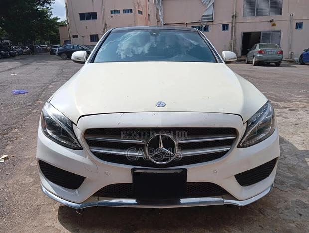 Mercedes-Benz C300 2015 White