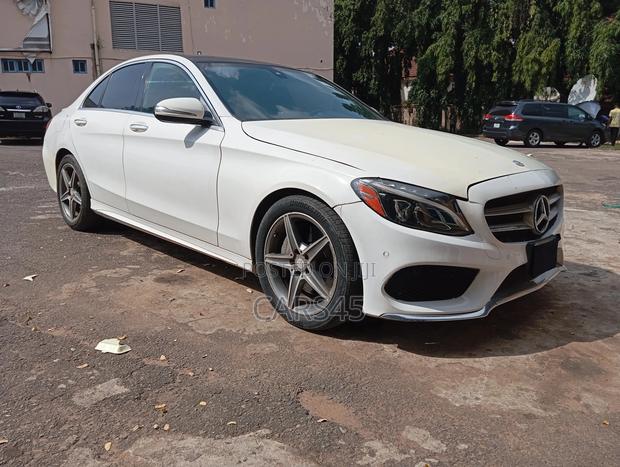 Mercedes-Benz C300 2015 White