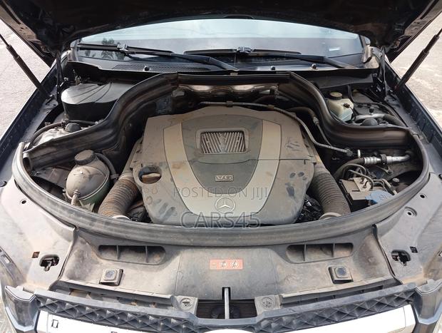 Mercedes-Benz GLK-Class 2010 Gray