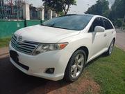 Toyota Venza 2010 White for sale