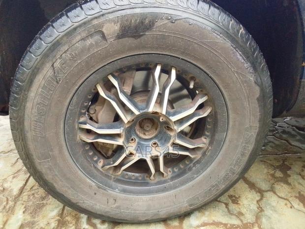 Volkswagen Touareg 2006 Blue