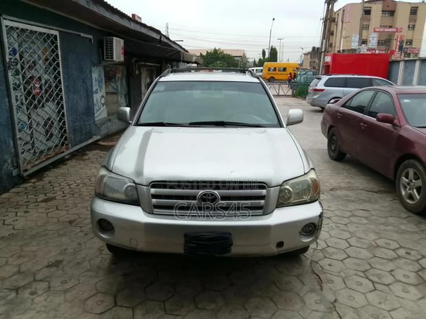 Toyota Highlander 2005 Silver