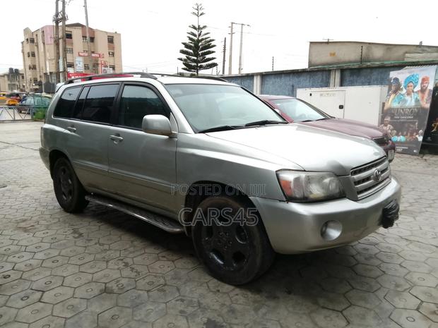 Toyota Highlander 2005 Silver