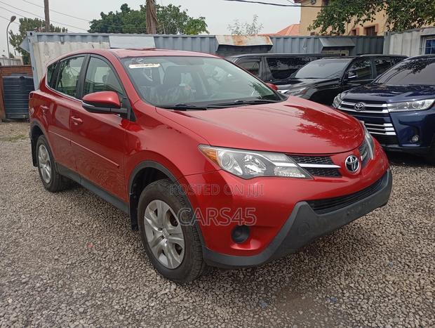 Toyota RAV4 2014 Red