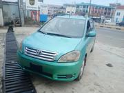 Toyota Avensis Verso 2002 Green for sale