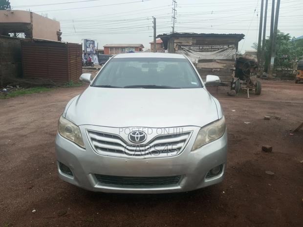 Toyota Camry 2.4 SE 2008 Silver
