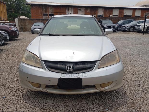 Honda Civic 2004 Silver