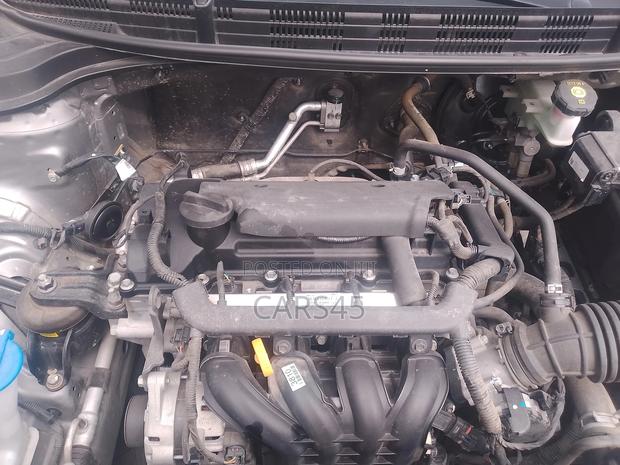Kia Rio 2023 Gray
