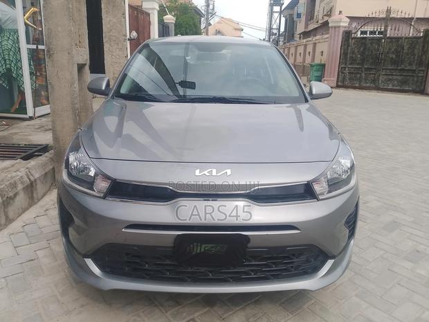 Kia Rio 2023 Gray