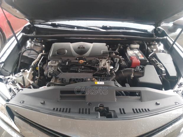 Toyota Camry 2020 Gray