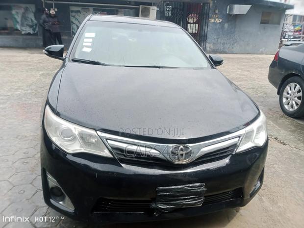 Toyota Camry 2012 Black