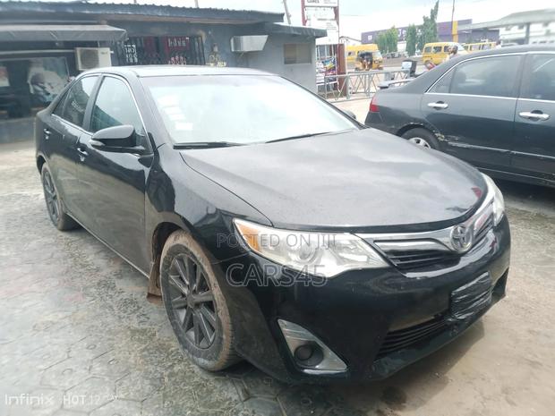 Toyota Camry 2012 Black