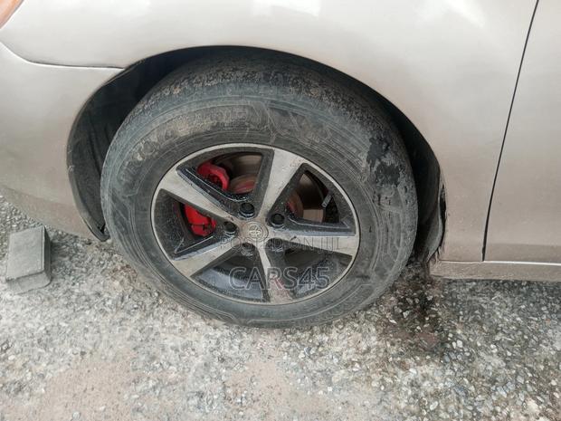 Toyota Camry 2007 Gold