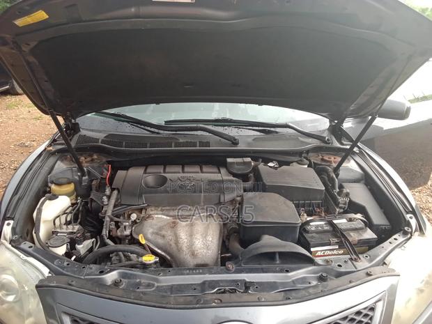 Toyota Camry 2010 Gray