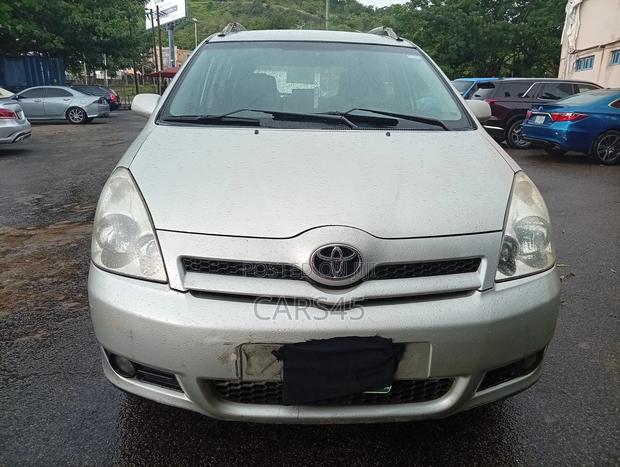 Toyota Corolla Verso 2008 Silver